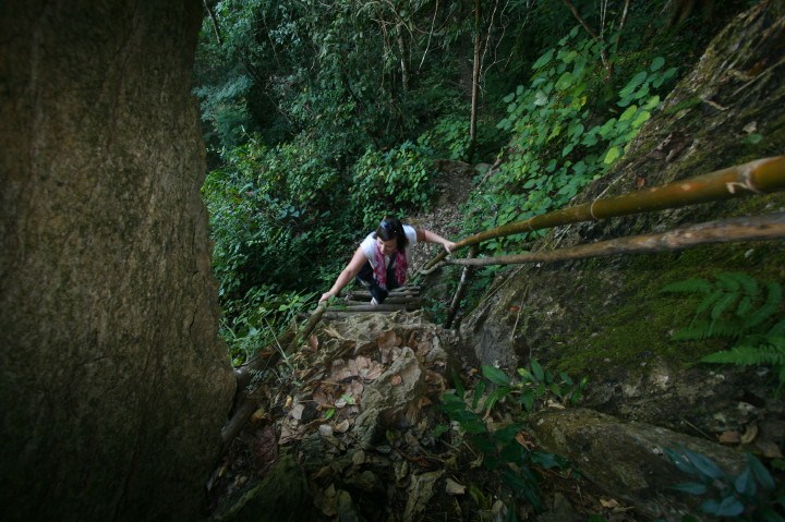 Description: Description: Description: C:\Users\KatyPeter\Pictures\Photos\2011-11 Cambodia & Laos\low res website\Laos_041.jpg